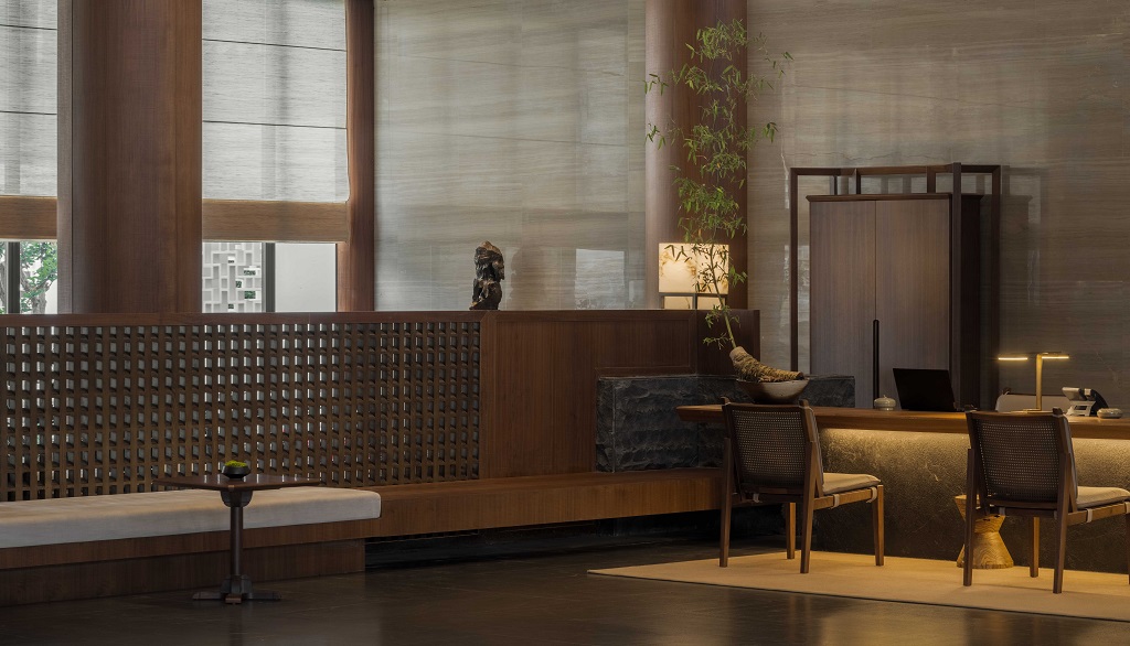 The Art of Balancing Aesthetics and Function in Interior Design